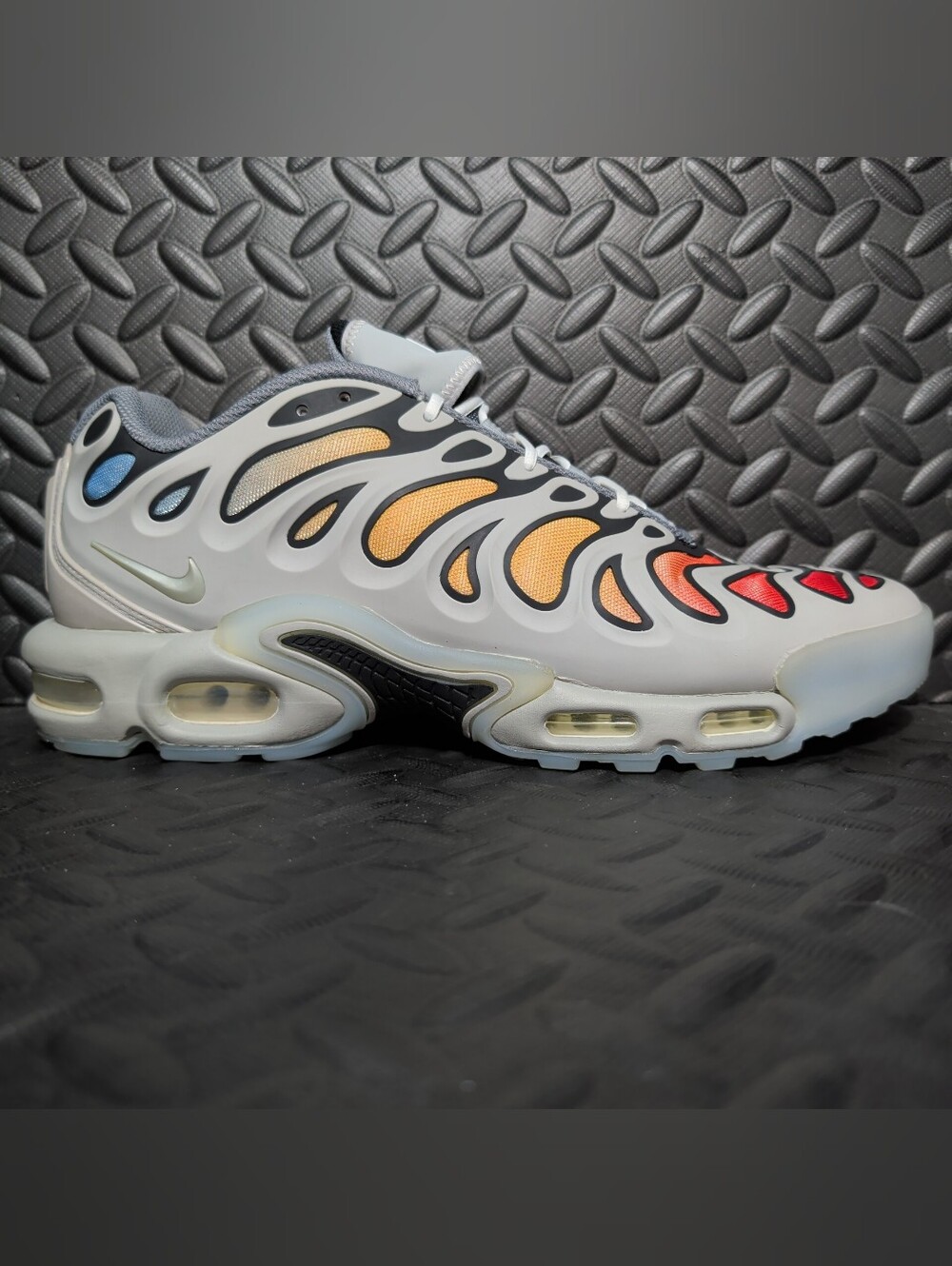 Nike Air Max Plus Drift Light Smoke Grey FD4290-002 size 13